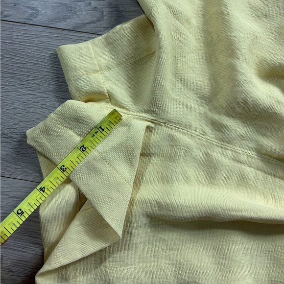 Wilfred Paperbag Short High-waisted Yellow shorts - Picture 11 of 12